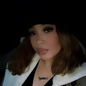 Meet your Posher, Melany